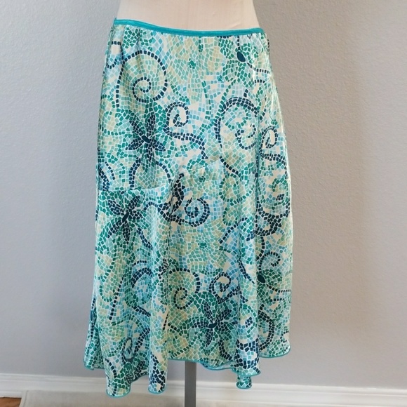 Dresses & Skirts - Wrapper Skirt Size Medium Turq & Green tones